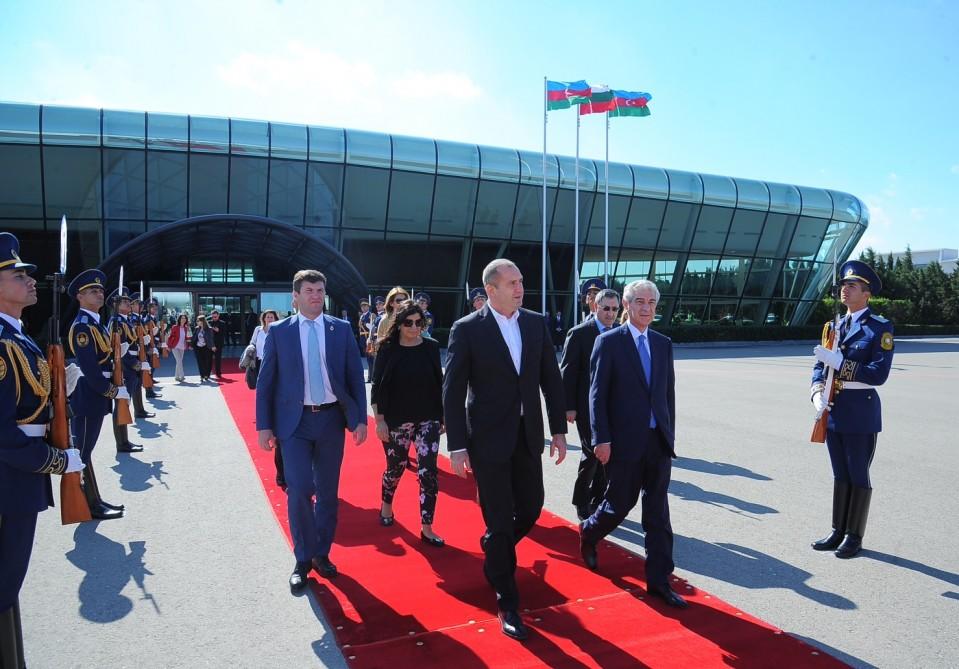Bulgarian President Rumen Radev completes Azerbaijan visit