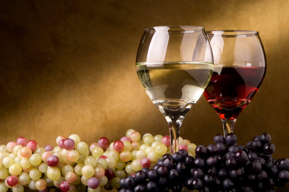 Azerbaijani alcoholic beverage producer eyes to export wine to China