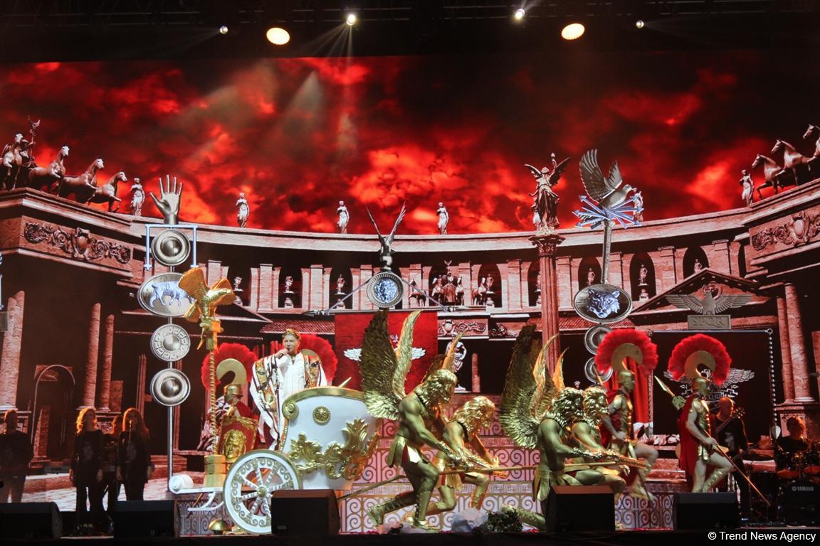 Потрясающее шоу Николая Баскова в Баку: Вот как надо отмечать день рождения! (ФОТО)
