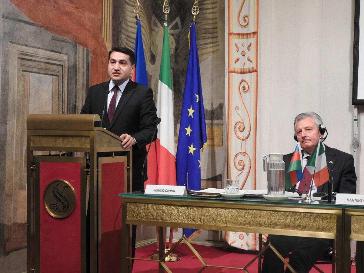 Италия как председатель ОБСЕ постарается внести вклад в урегулирование нагорно-карабахского конфликта - замминистра (ФОТО)