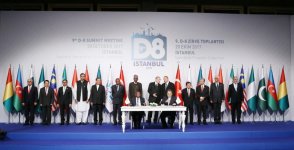 President Ilham Aliyev attends D-8 Summit in Istanbul (PHOTO)