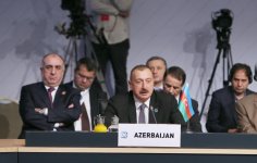 President Ilham Aliyev attends D-8 Summit in Istanbul (PHOTO)