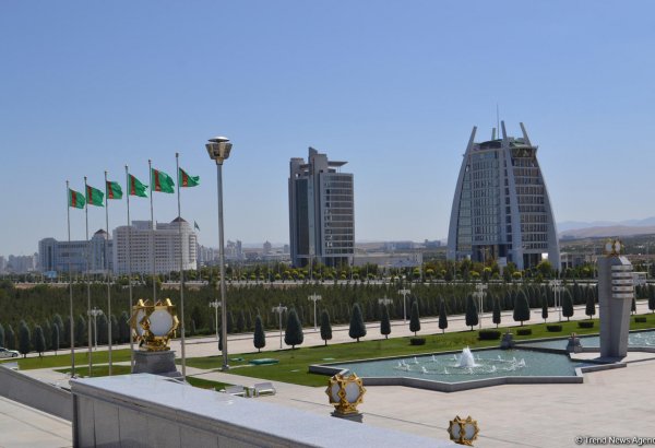 Turkmenistan discusses tourism development with WTCF