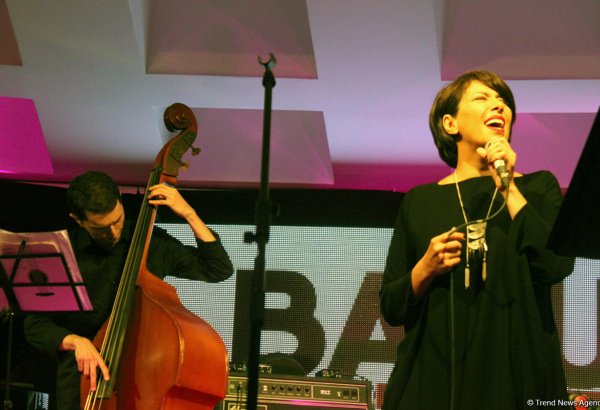 Cazı ürəkdən oxuyanda – Təranə Mahmudovanın “Baku Jazz Festival”da konserti (FOTO/VİDEO)
