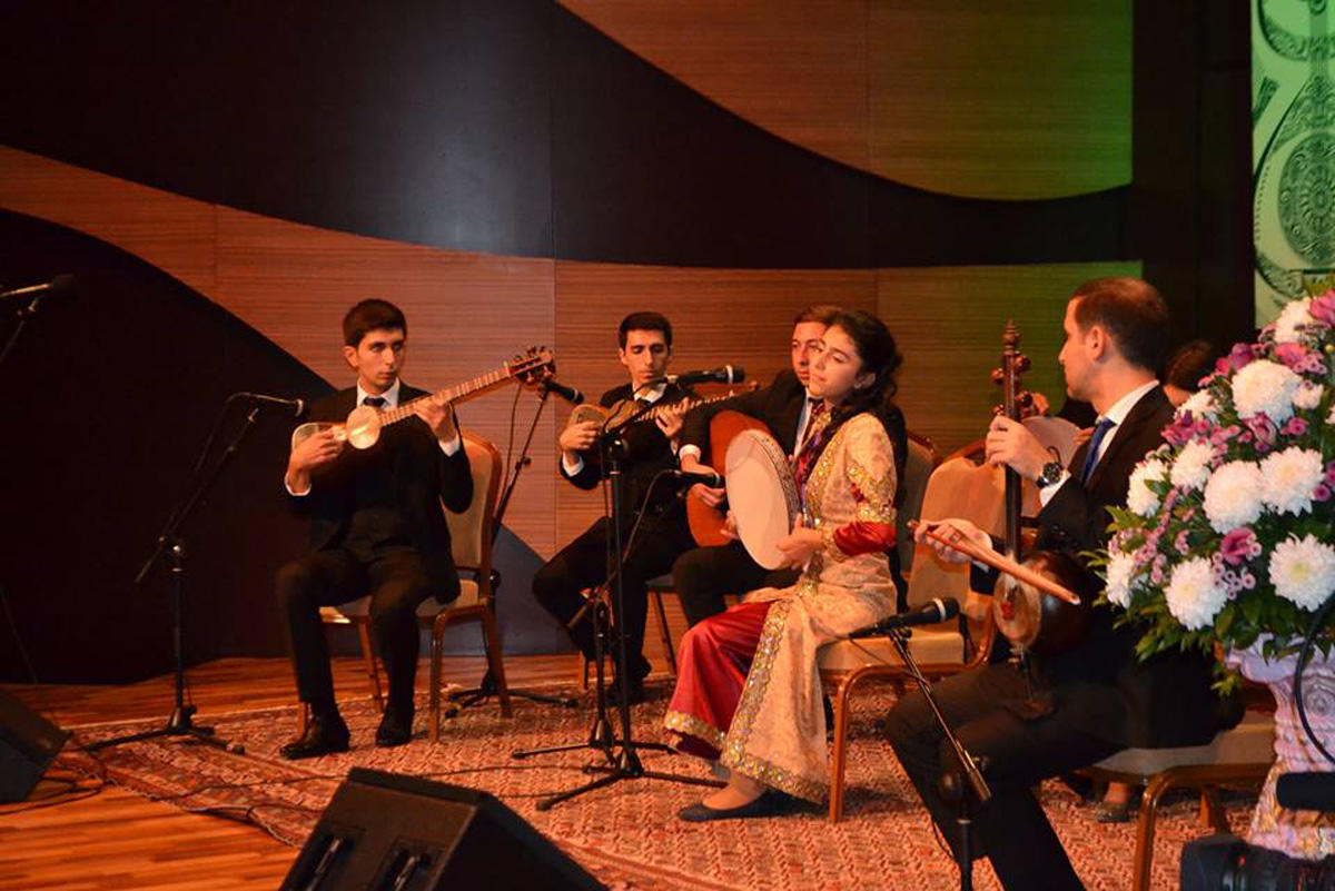 В Баку прошла церемония награждения победителей Международного конкурса мугама (ФОТО)