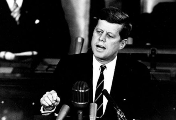 В США опубликовали около трех тысяч документов об убийстве Кеннеди (Обновлено)
