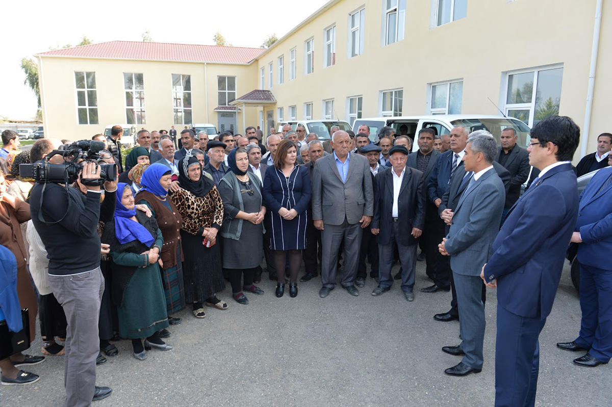 Mehriban Əliyeva: Həyata keçirdiyimiz hər bir layihə vətəndaşların maraqlarını qorumağa, köməyə ehtiyacı olanlara yardım etməyə yönəlib