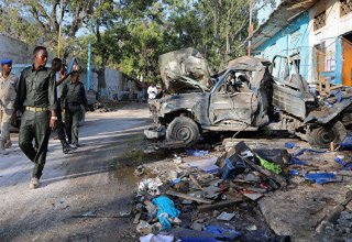 Suicide car bombing kills seven in central Somalia