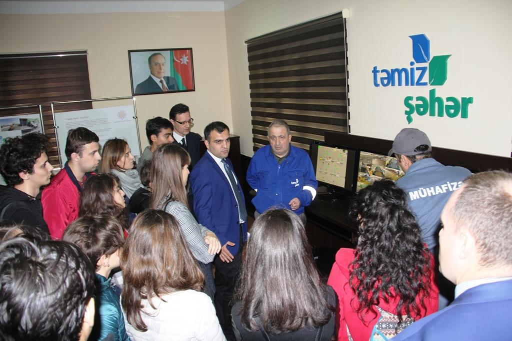 MDU-nun Bakı filialı "Təmiz Şəhər"in fəaliyyəti ilə tanış olub (FOTO)