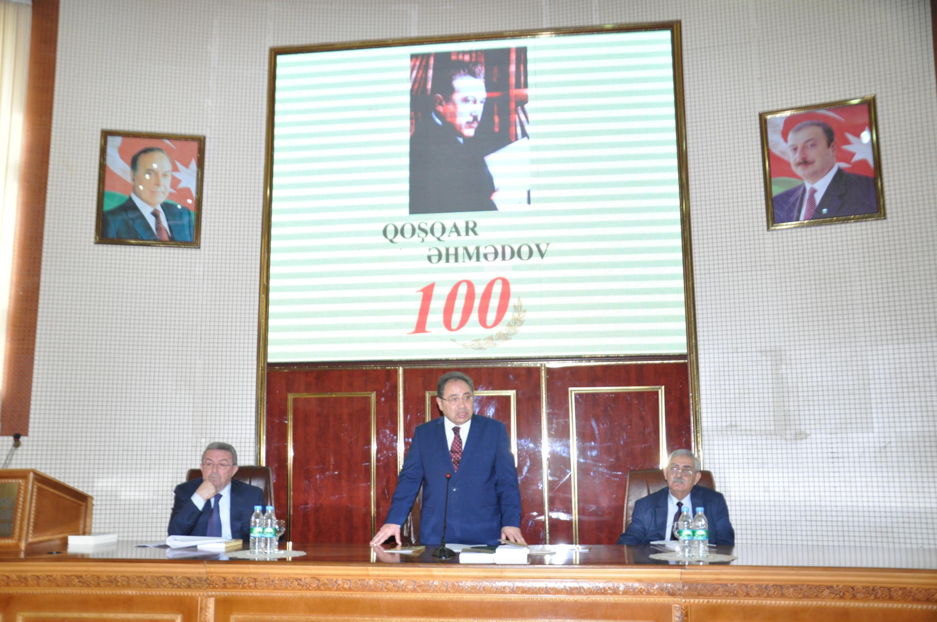 BDU-da Qoşqar Əliyevin 100 illik yubileyi qeyd edilib (FOTO)
