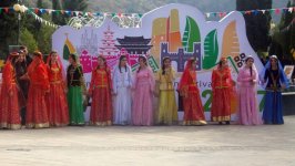 В Азербайджане проходит первый Фестиваль хурмы (ФОТО)