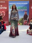 Дефиле национальной одежды стало ярким украшением XII Фестиваля граната в Гёйчае (ФОТО)