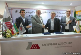 Deal signed over combined-cycle power plant in Iran’s Aras FZ (PHOTO)