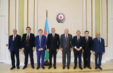 Президент Ильхам Алиев принял победителей чемпионата Европы по шахматам (ФОТО)