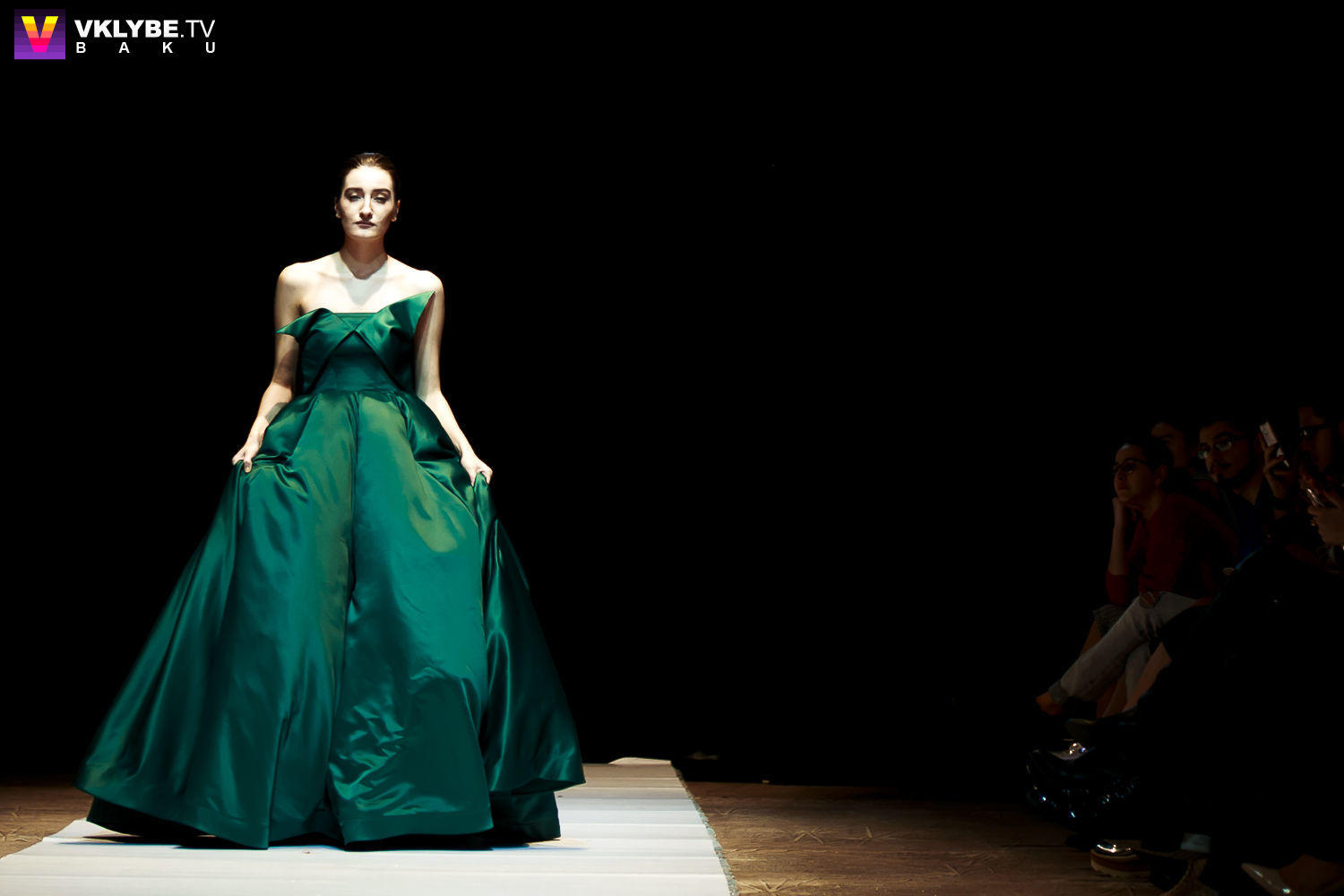 Azerbaijan Fashion Week – день первый: сказка в марокканском стиле (ФОТО/ВИДЕО)