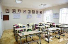 President Aliyev views secondary school No 1 in Ganja city (PHOTO)