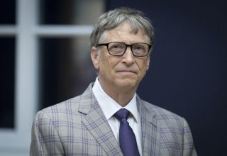 Alzheimer's: Bill Gates Vows to Help Cure Disease With $50m Dementia Discovery Investment
