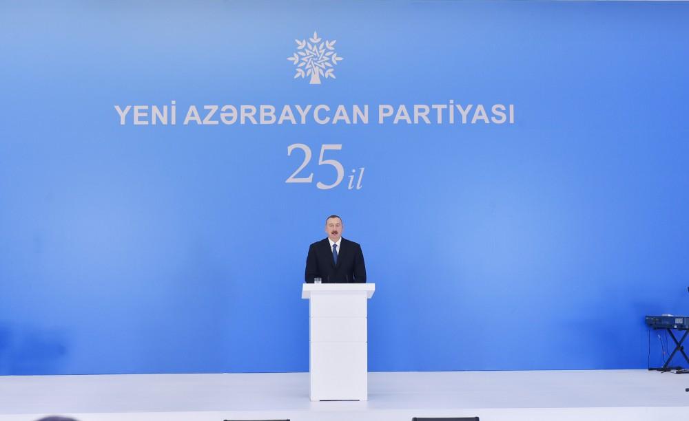 Ilham Aliyev attends ceremony marking 25th anniversary of New Azerbaijan Party (PHOTO)