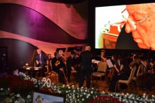 В Баку прошел торжественный вечер  в честь 90-летия Али Ильдырымоглу (ФОТО)