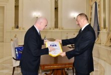 Prezident İlham Əliyev FIFA-nın prezidentini və baş katibini qəbul edib (FOTO) (YENİLƏNİB)