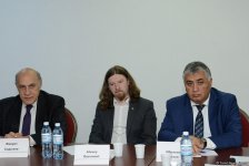 “Baku Network” ekspert şurası ölkələrin daxili siyasətində "ideoloji müharibə"nin əhəmiyyətini müzakirə edib (FOTO)