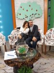 Азербайджанская телеведущая выступила в защиту черных котов (ФОТО)