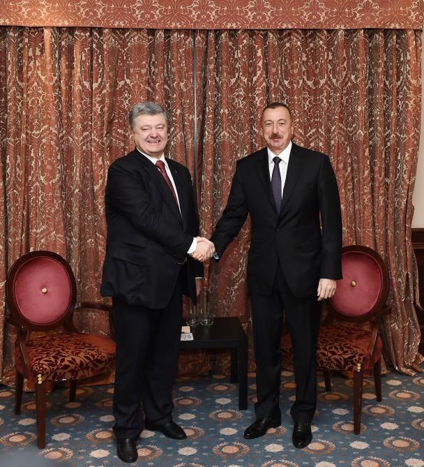 President Aliyev meets with Ukrainian counterpart (PHOTO)