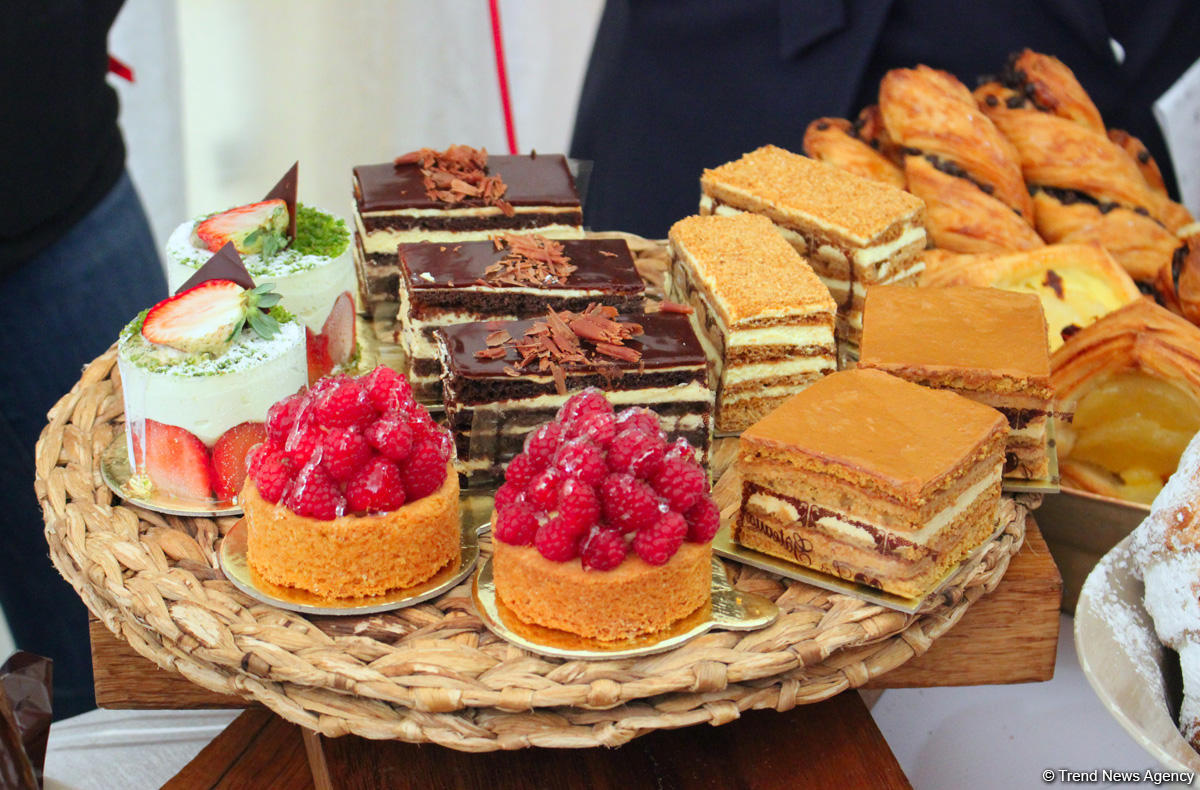 В Баку стартовал Фестиваль уличной еды – четыре дня ешь и веселись на здоровье! (ФОТО)