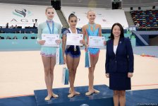 Объединенные соревнования по 4 видам гимнастики в Баку продолжают «художницы» и представители аэробики (ФОТО)