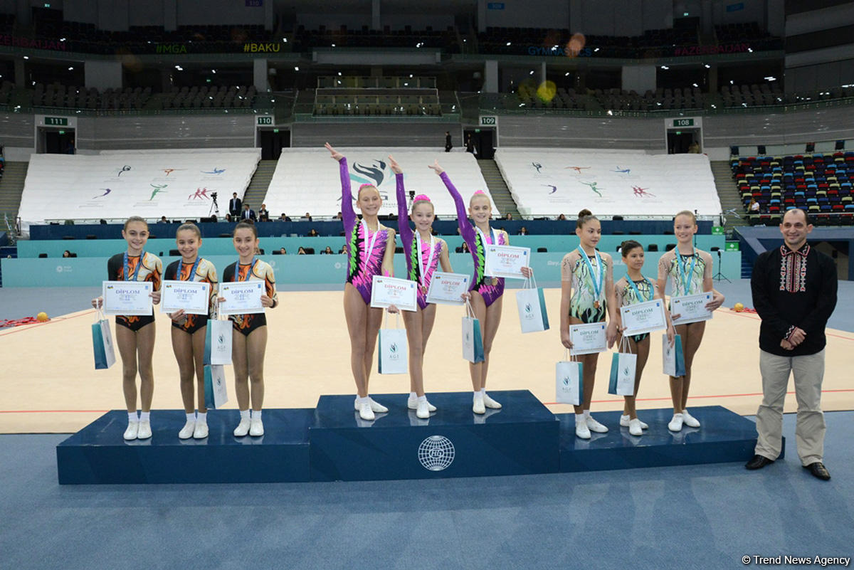 Объединенные соревнования по 4 видам гимнастики в Баку продолжают «художницы» и представители аэробики (ФОТО)