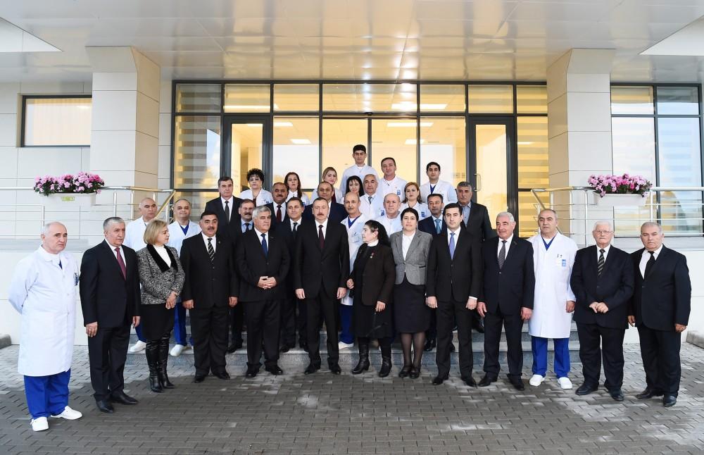 Prezident İlham Əliyev Sabirabad Rayon Mərkəzi Xəstəxanasının açılışında iştirak edib (FOTO)