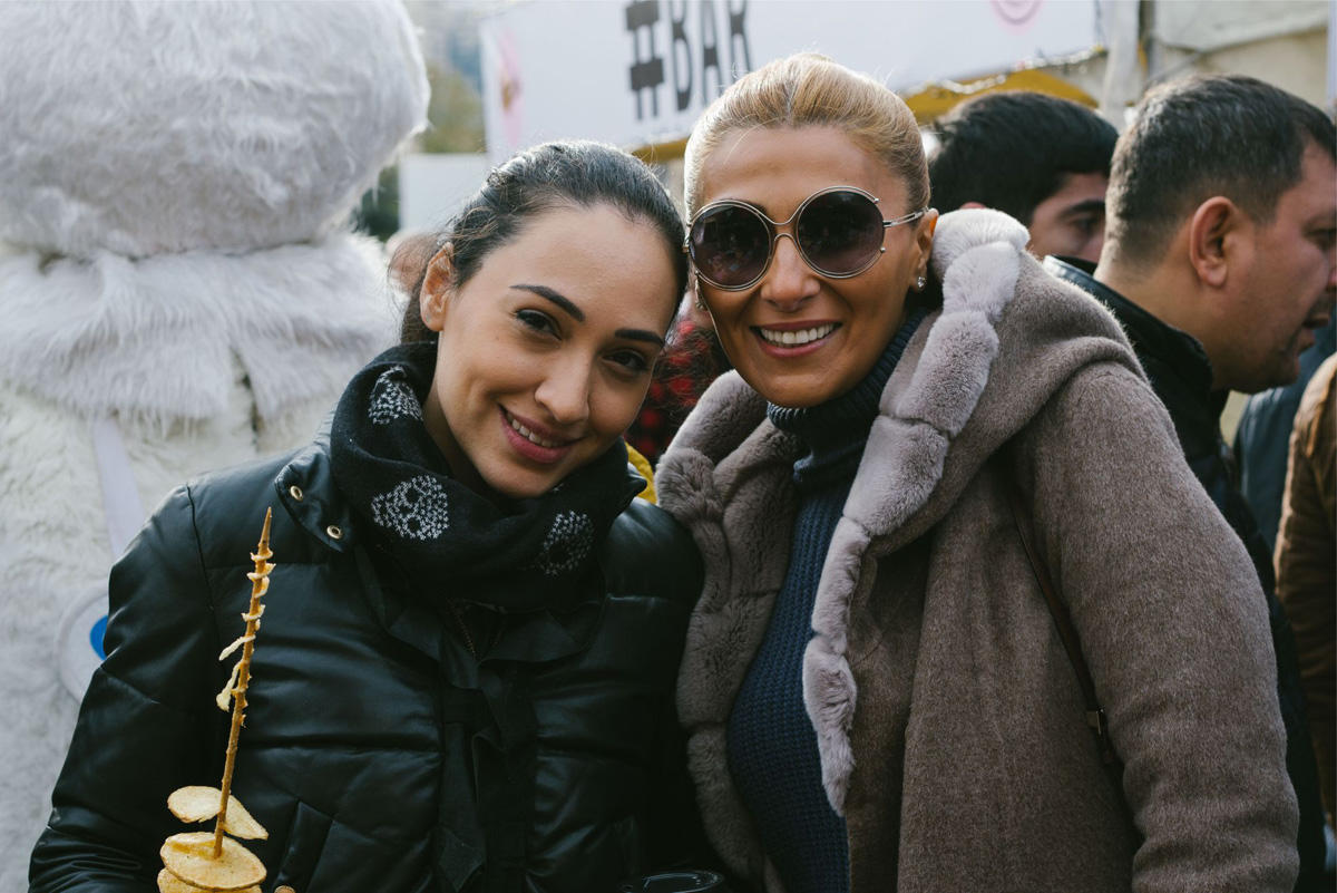 Bakıda irimiqyaslı Küçə yeməyi festivalı başa çatdı (FOTO)