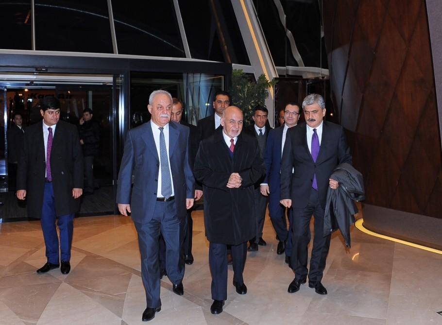 Afganistan Cumhurbaşkanı Azerbaycan’da
