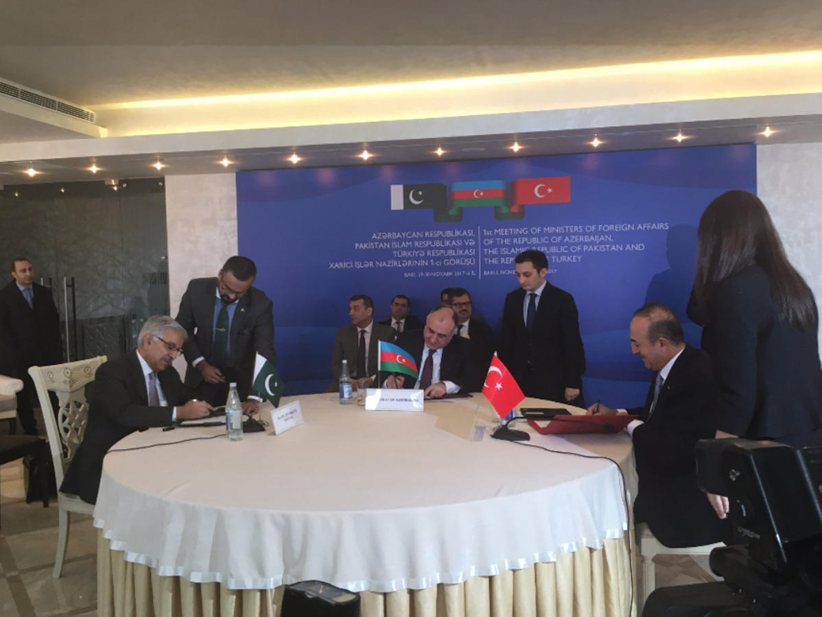Baku Statement of Azerbaijani, Turkish, Pakistani FMs adopted (PHOTO) (UPDATE)