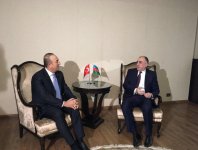 Bakan Çavuşoğlu Azerbaycan Dışişleri bakanı ile görüştü