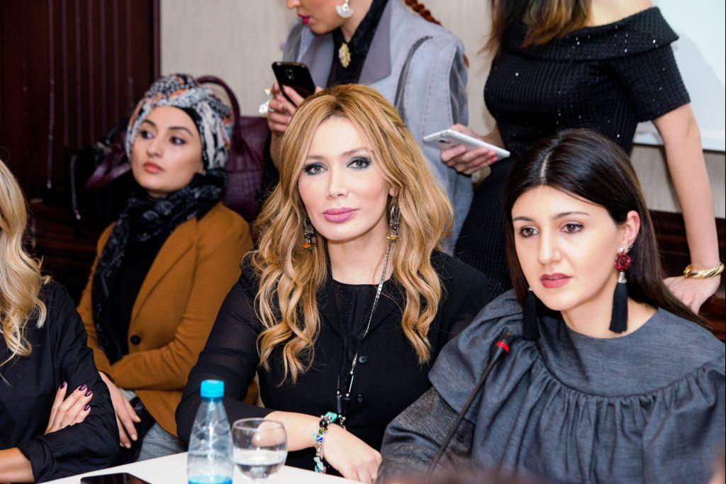 "Baku Fashion Club"ın ikinci iclası keçirilib (FOTO)
