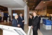 Президент Ильхам Алиев и его супруга Мехрибан Алиева ознакомились с выставкой Bakutel-2017 (ФОТО)