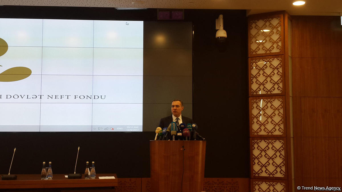 Азербайджан подготовил первый отчет о прозрачности в добывающей сфере вне EITI