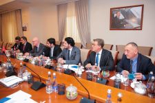 Azərbaycan-Türkiyə-Avstriya dəmir yolları arasında memorandum imzalanıb (FOTO)