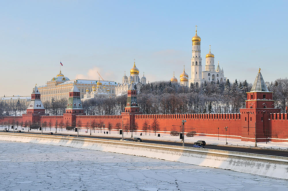 Москва намерена обсудить разморозку связей с Лондоном в ходе визита Джонсона