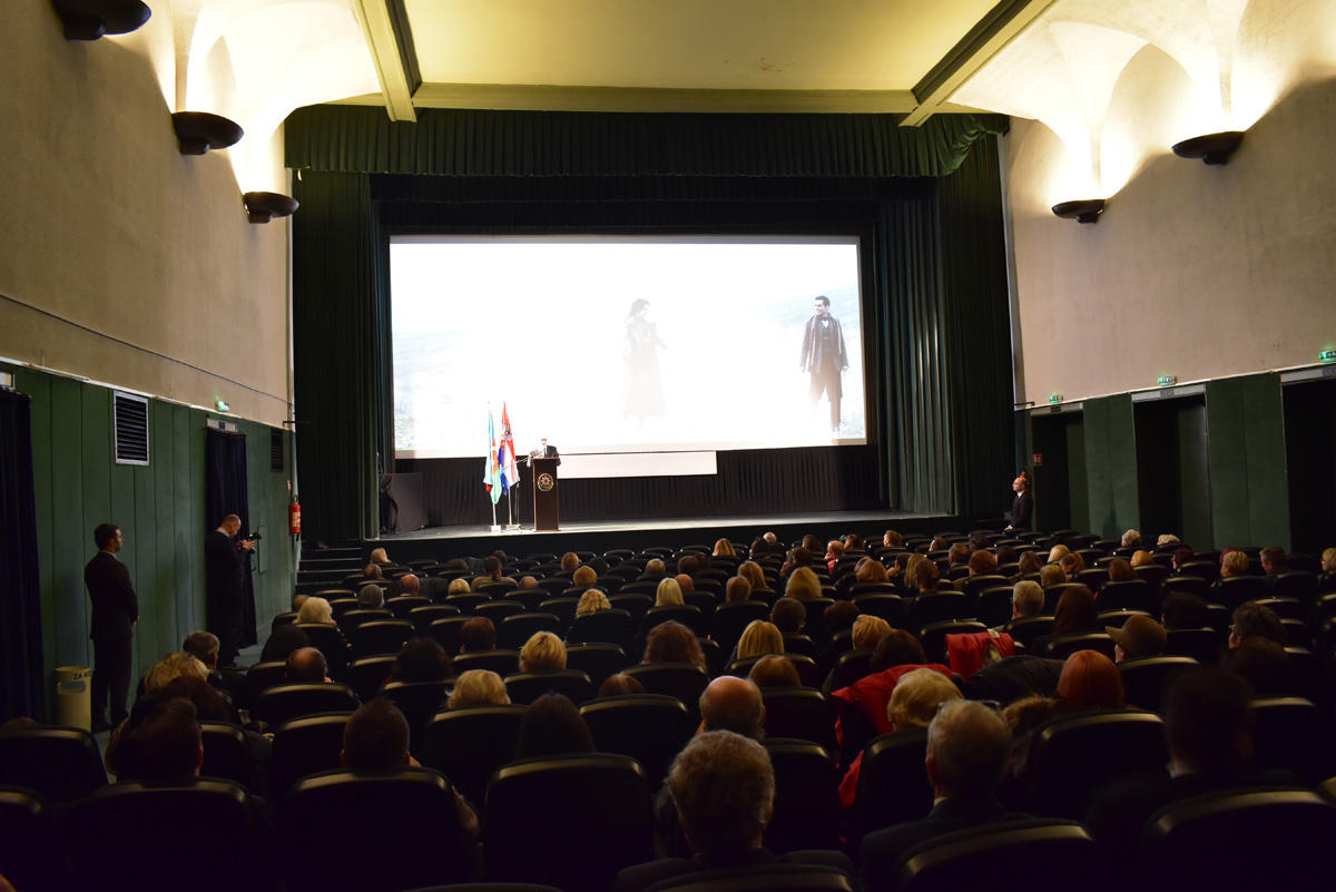 "Ali and Nino" film screened in Croatia (PHOTO)