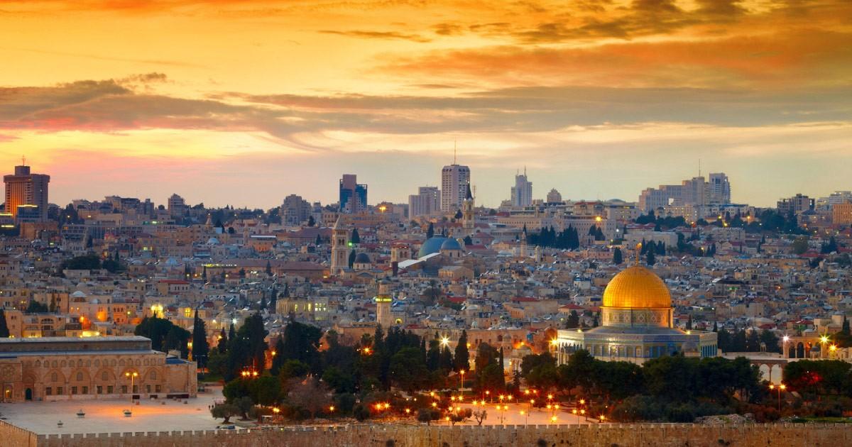 Израиль обсуждает перенос посольств в Иерусалим с десятком стран