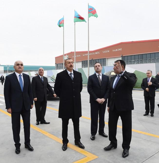 Президент Ильхам Алиев посетил Сумгайытский химико-промышленный парк (ФОТО)