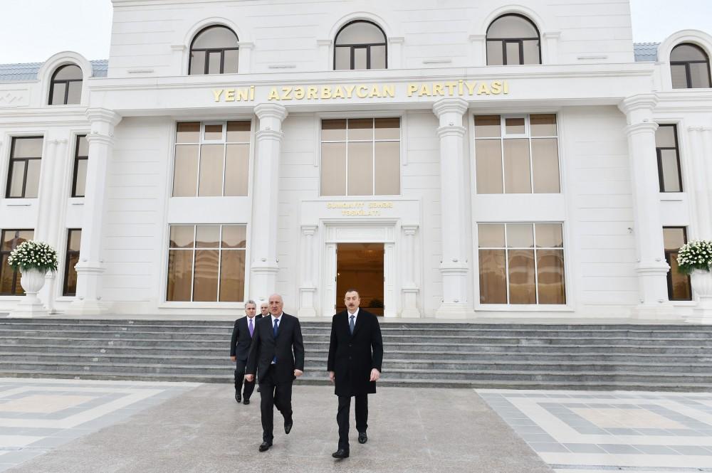 Президент Ильхам Алиев принял участие в открытии здания сумгайытской городской организации  партии «Ени Азербайджан» (ФОТО)