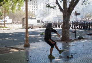 Dozens of Argentinian protesters injured in clashes