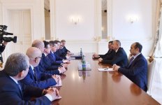Президент Ильхам Алиев принял губернатора Астраханской области (ФОТО)