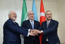 Azərbaycan, Türkiyə və İran xarici işlər nazirlərinin üçtərəfli görüşü başladı (FOTO)