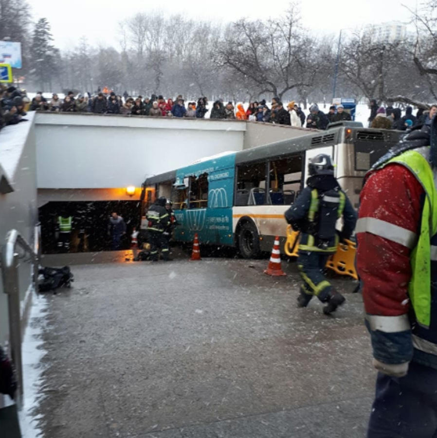 Five killed in Moscow as bus drives into pedestrian underpass (PHOTO/VIDEO)