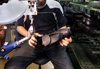 Uzbekistan aims to boost footwear production