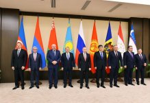 Ilham Aliyev attends CIS informal meeting in Moscow (PHOTO)